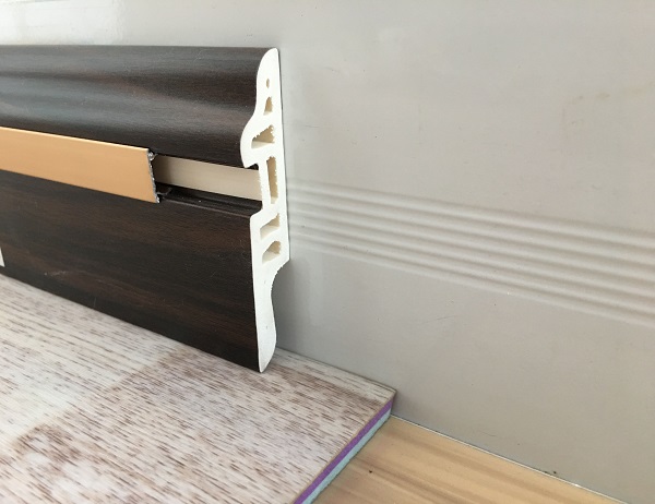 PVC材質(zhì)踢腳線